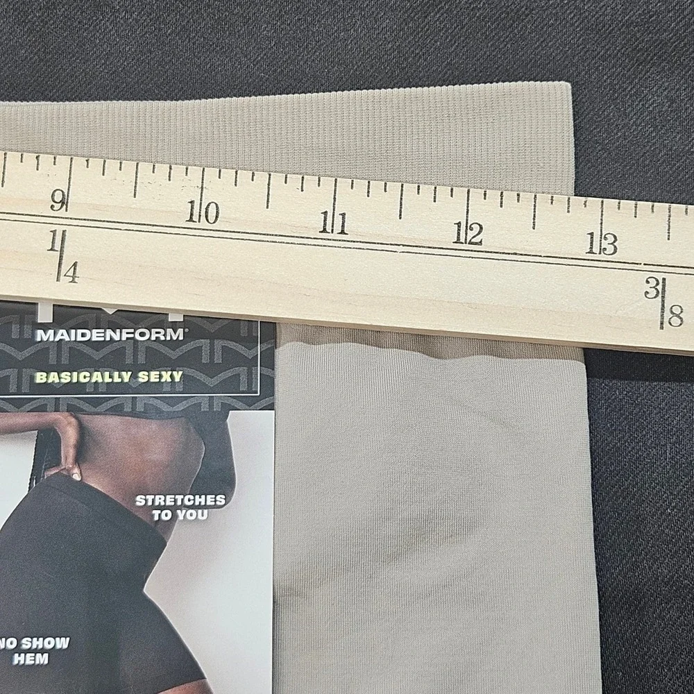 Maidenform seamless smoothing